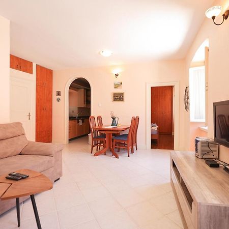Two Bedroom Apartment In City Center Igor Zadar Extérieur photo