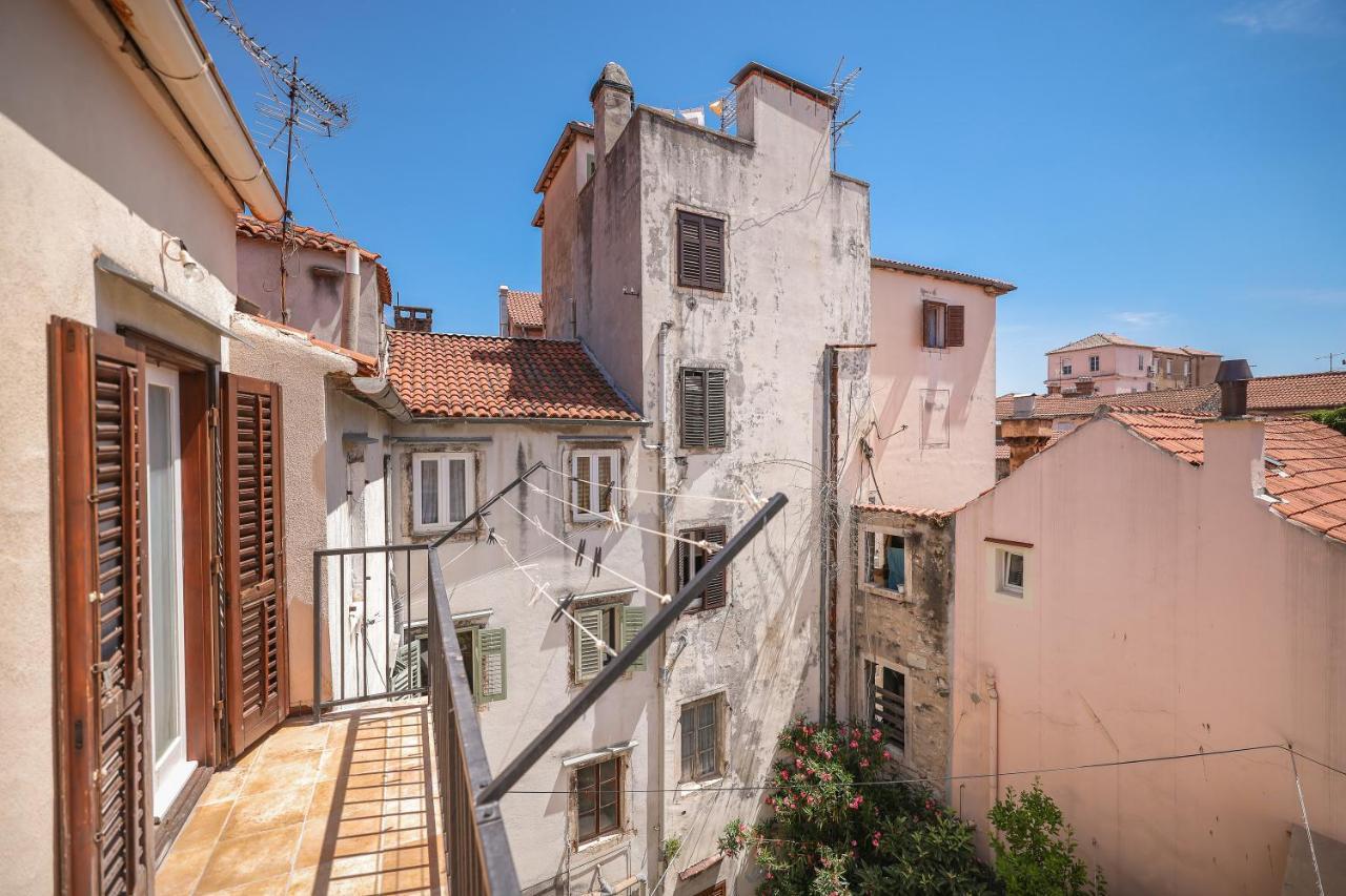 Two Bedroom Apartment In City Center Igor Zadar Extérieur photo