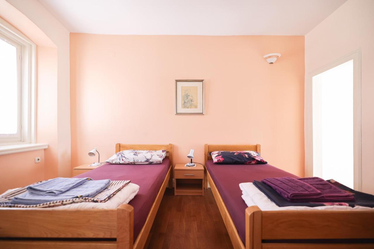 Two Bedroom Apartment In City Center Igor Zadar Extérieur photo