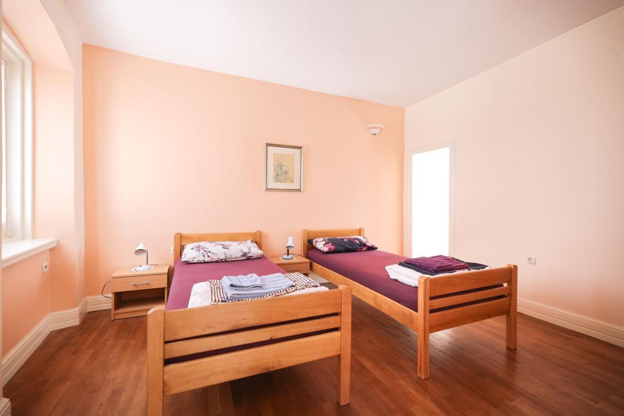 Two Bedroom Apartment In City Center Igor Zadar Extérieur photo